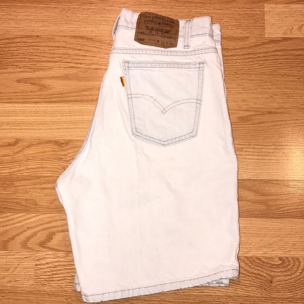 Vintage Levi shorts orange tag - Picture 4 of 13